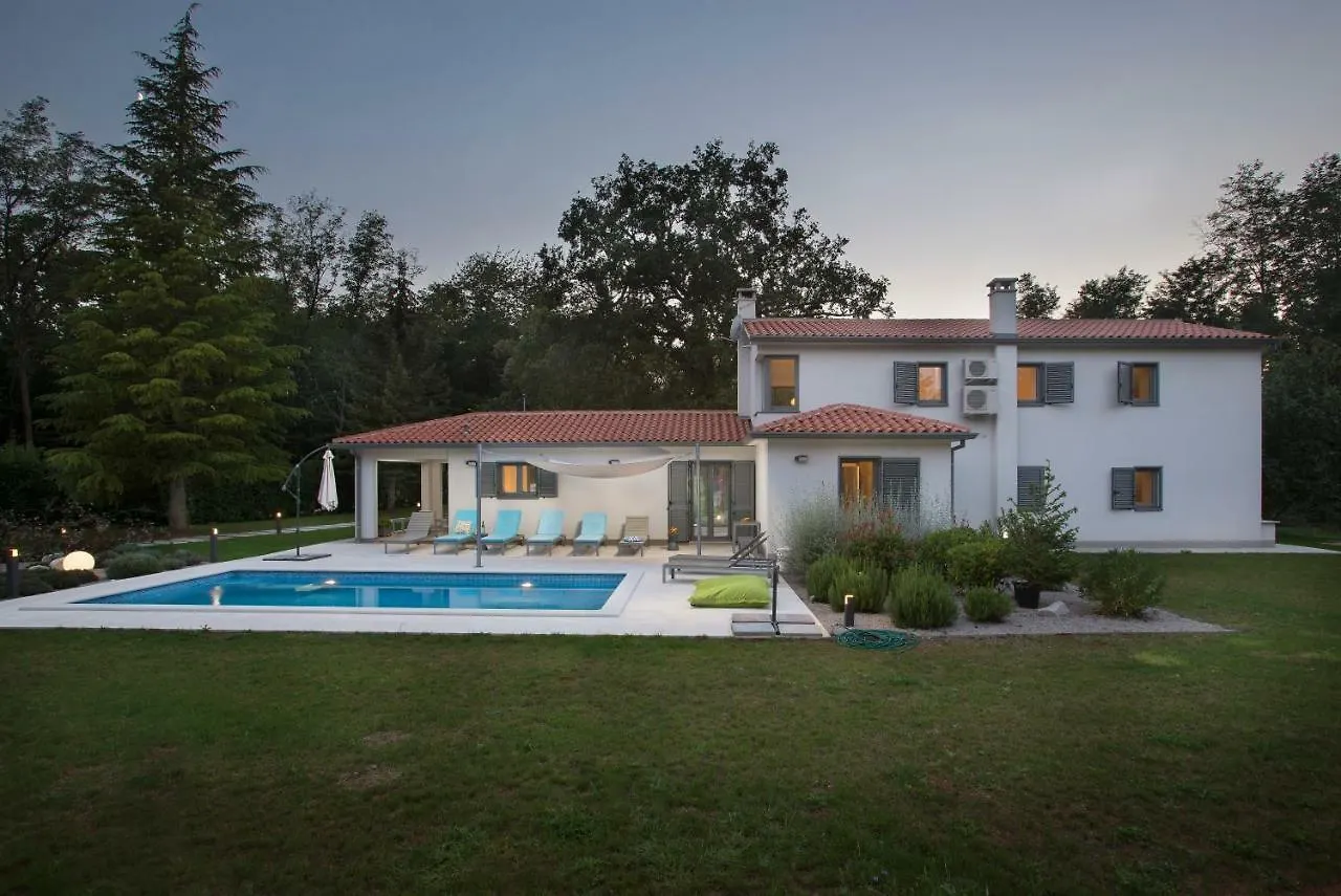 Villa Stepancic - Large Garden And Heated Pool Labin Horvátország